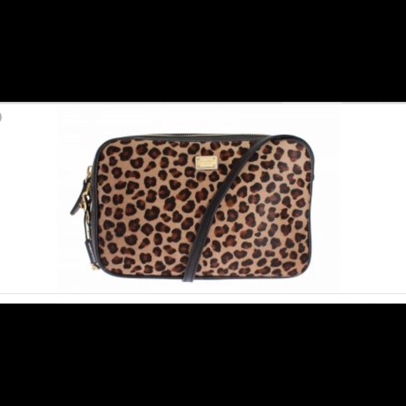 Dolce & Gabbana Handbags - ❤️DOLCE AND GABBANA LEOPARD MESSENGER BAG❤️
